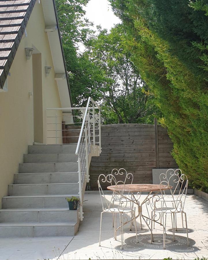 Le Verger De Sophie Sainte-Genevieve-les-Gasny Exterior photo